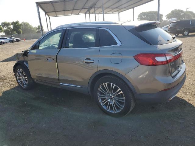 2LMPJ6LP2HBL37593 - 2017 LINCOLN MKX RESERVE Ոսկեգույն լուսանկար 2