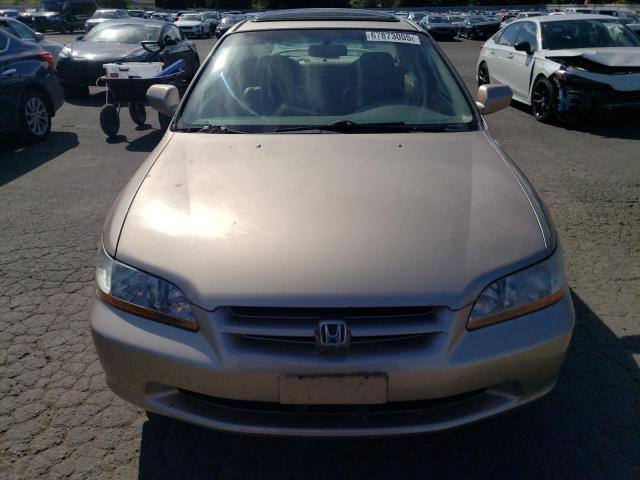 1HGCG1652YA001630 - 2000 HONDA ACCORD EX GOLD photo 5