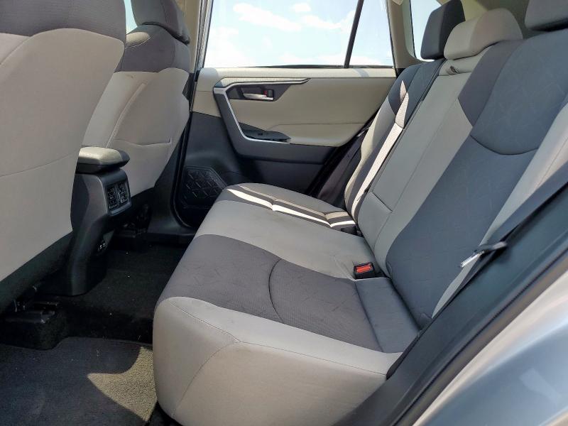 JTMW1RFV3KD025601 - 2019 TOYOTA RAV4 XLE Plata foto 11