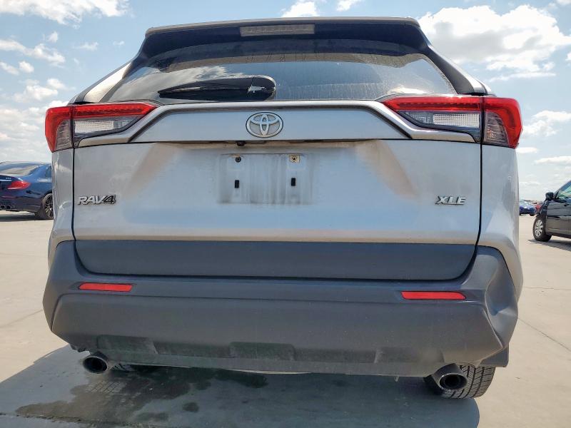 JTMW1RFV3KD025601 - 2019 TOYOTA RAV4 XLE Plata foto 6