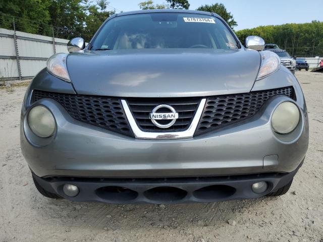 JN8AF5MR8CT117972 - 2012 NISSAN JUKE S GRAY photo 5