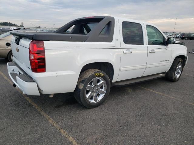 3GNNCFE00AG282072 - 2010 CHEVROLET AVALANCHE LT WHITE photo 3