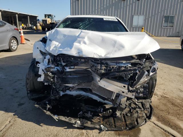 4T1T11AK3RU249717 - 2024 TOYOTA CAMRY SE NIGHT SHADE WHITE photo 5