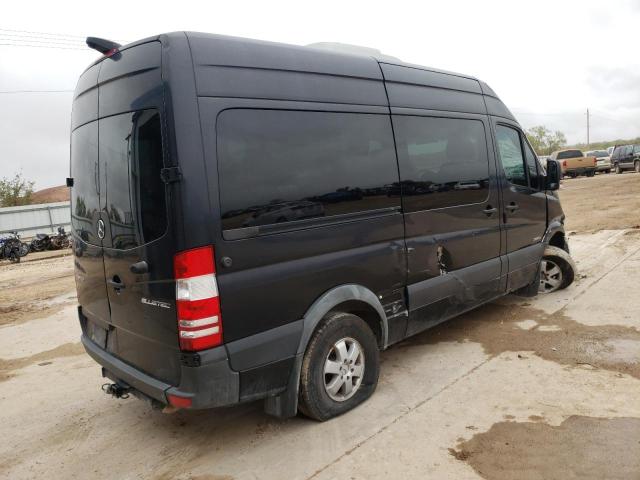 8BRPE7CD5GE132254 - 2016 MERCEDES-BENZ SPRINTER 2500 BLACK photo 3