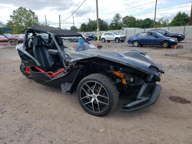 57XAAPFA1G5110702 - 2016 POLARIS SLINGSHOT SL BLACK photo 1