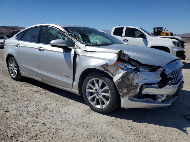 3FA6P0LU5HR264756 - 2017 FORD FUSION SE HYBRID SILVER photo 4