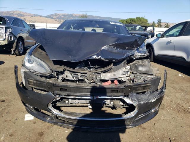 5YJSA1S14EFP62161 - 2014 TESLA MODEL S Grau Foto 5