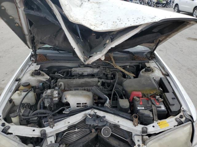 4T1BG22K7YU956896 - 2000 TOYOTA CAMRY CE WHITE photo 11