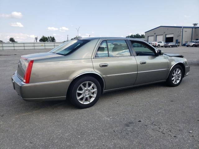 1G6KD5EY1AU105555 - 2010 CADILLAC DTS LUXURY COLLECTION BEIGE photo 3