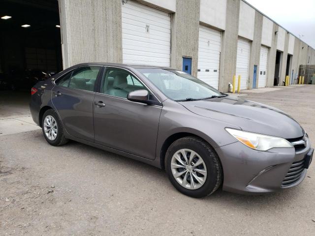 4T4BF1FK7GR584021 - 2016 TOYOTA CAMRY LE ნაცრისფერი ფოტო 4