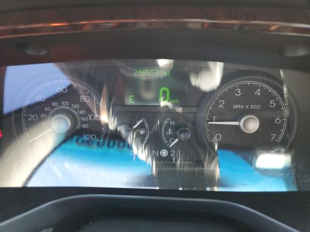 2LNHM84W48X646154 - 2008 LINCOLN TOWN CAR EXECUTIVE L BLACK photo 9