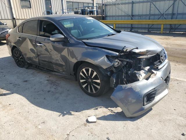 1N4AL3APXJC122069 - 2018 NISSAN ALTIMA 2.5 GRAY photo 4