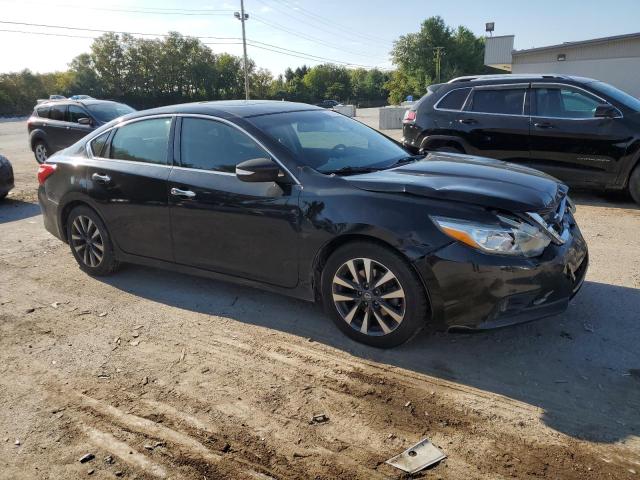 1N4AL3AP2GC138761 - 2016 NISSAN ALTIMA 2.5 BLACK photo 4