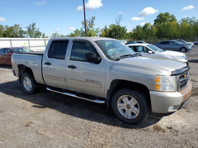 3GCEK13357G555091 - 2007 CHEVROLET SILVERADO K1500 CREW CAB SILVER photo 4