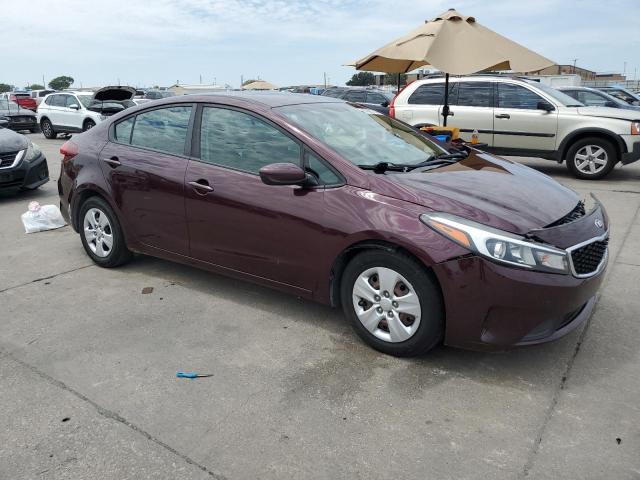 3KPFK4A79JE274359 - 2018 KIA FORTE LX BURGUNDY photo 4