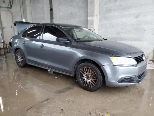 3VW2K7AJ5DM317887 - 2013 VOLKSWAGEN JETTA BASE 石墨色 照片 4