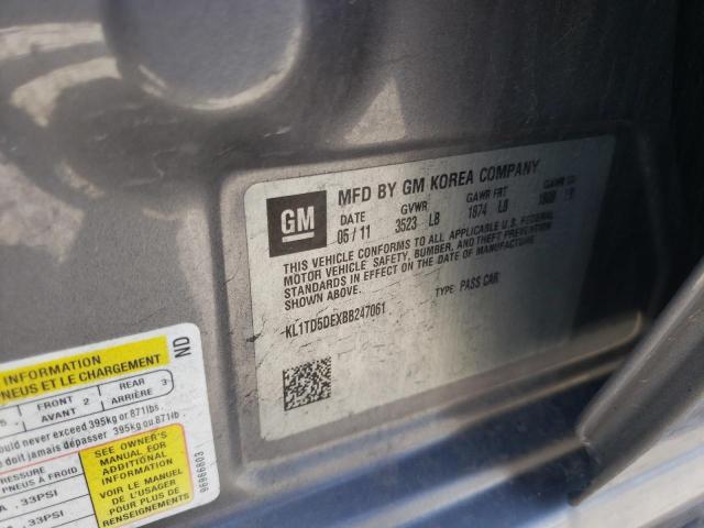 KL1TD5DEXBB247061 - 2011 CHEVROLET AVEO LS 灰色 照片 10