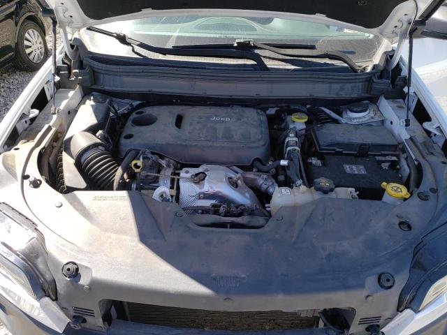 1C4PJMBN8KD177838 - 2019 JEEP CHEROKEE TRAILHAWK WHITE photo 12