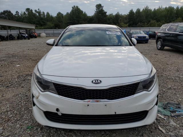 KNAGT4L36G5070485 - 2016 KIA OPTIMA LX WHITE photo 5