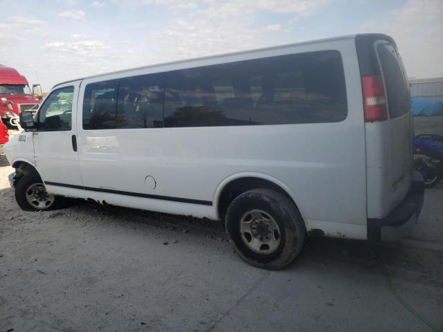 1GJHG39K881149016 - 2008 GMC SAVANA G3500 WHITE photo 2