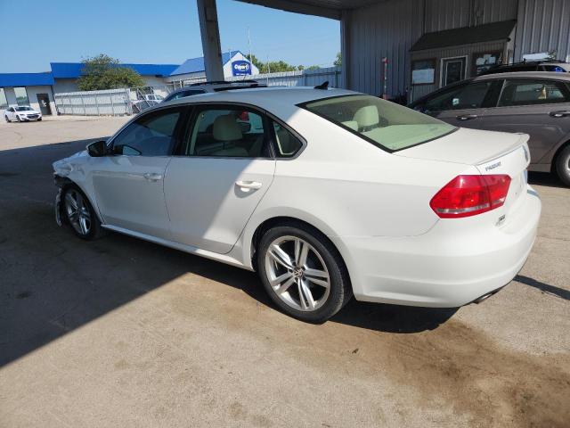 1VWBV7A32FC108801 - 2015 VOLKSWAGEN PASSAT SE WHITE photo 2