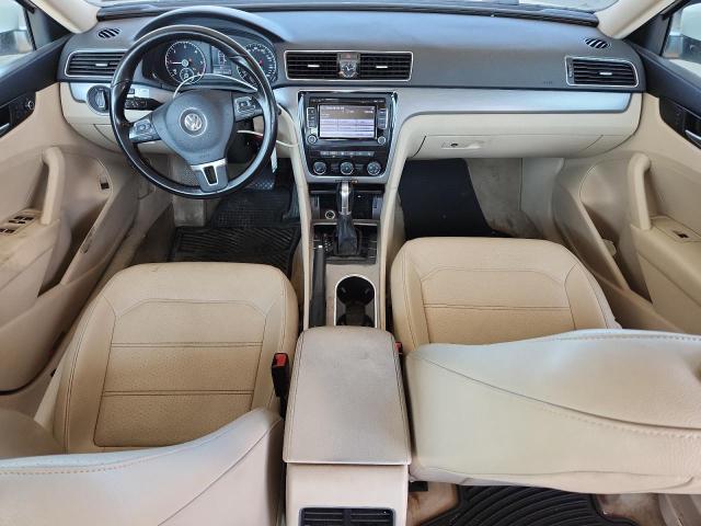 1VWBV7A32FC108801 - 2015 VOLKSWAGEN PASSAT SE WHITE photo 8