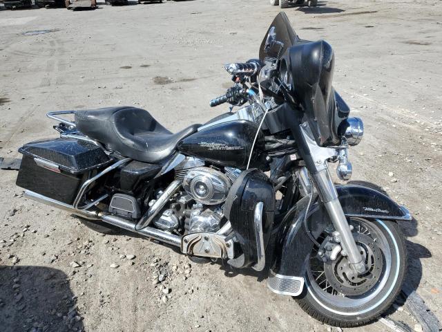 1HD1FC4107Y674733 - 2007 HARLEY-DAVIDSON FLHTCUI 黑色 照片 1