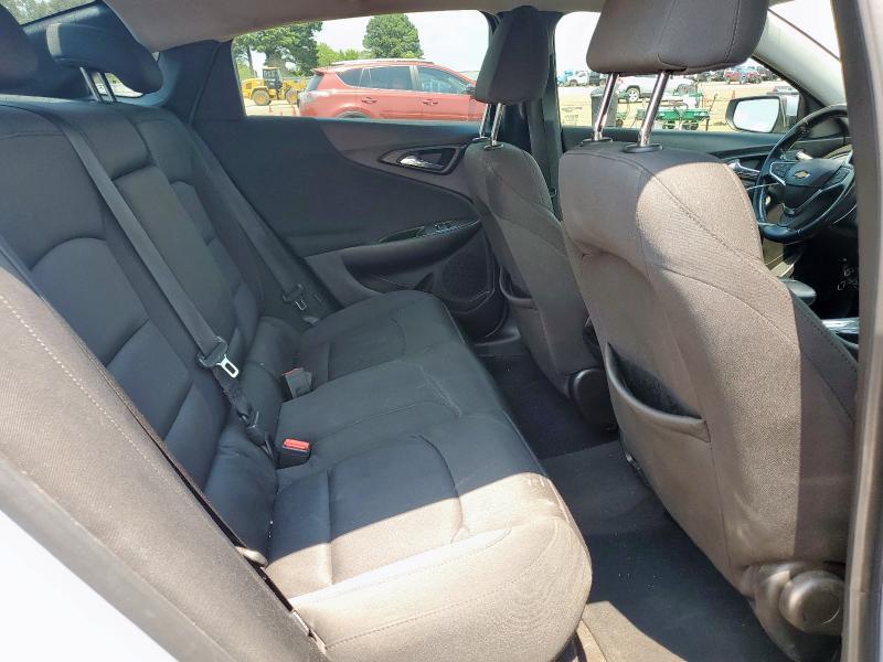 1G1ZD5ST1JF137665 - 2018 CHEVROLET MALIBU LT SILVER photo 10