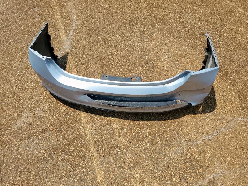 1G1ZD5ST1JF137665 - 2018 CHEVROLET MALIBU LT SILVER photo 12