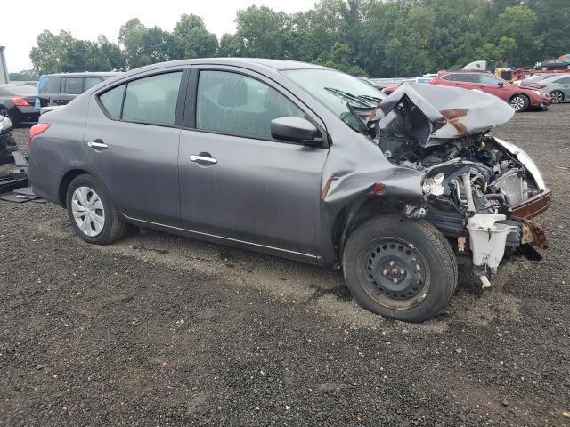 3N1CN7AP2KL872207 - 2019 NISSAN VERSA S 灰色 照片 4