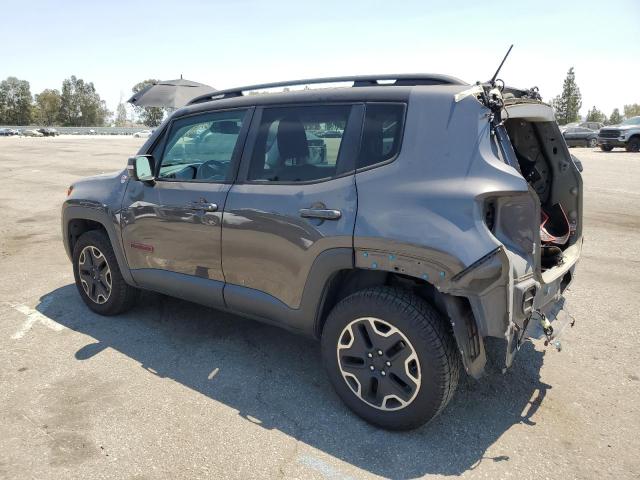 ZACCJBCB1HPE48949 - 2017 JEEP RENEGADE TRAILHAWK GRAY photo 2