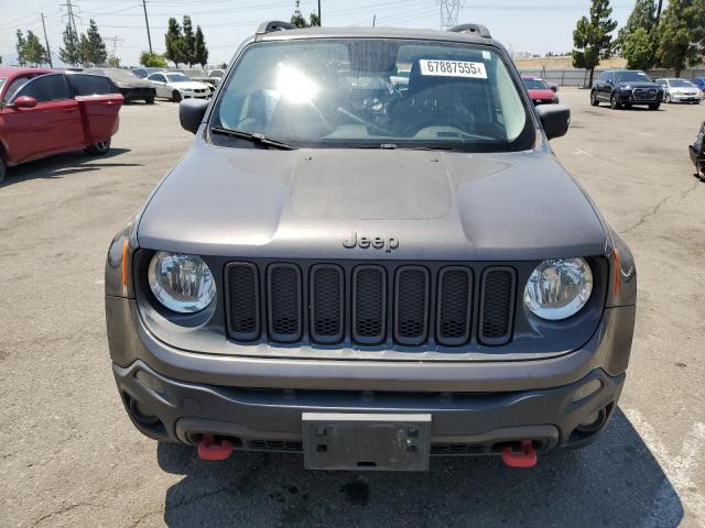 ZACCJBCB1HPE48949 - 2017 JEEP RENEGADE TRAILHAWK GRAY photo 5