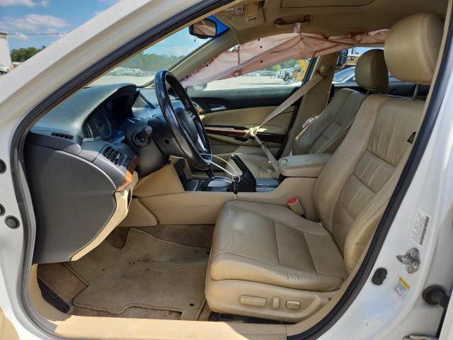 1HGCP3F8XCA015497 - 2012 HONDA ACCORD EXL WHITE photo 7