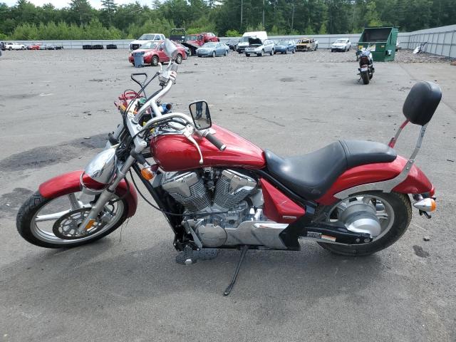 JH2SC6708AK001368 - 2010 HONDA VT1300 CS წითელი ფოტო 3