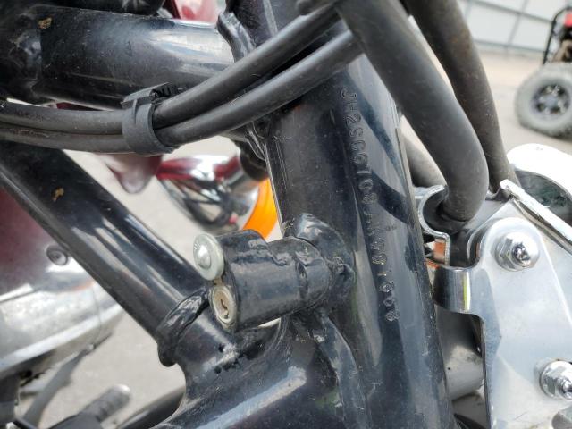 JH2SC6708AK001368 - 2010 HONDA VT1300 CS წითელი ფოტო 8