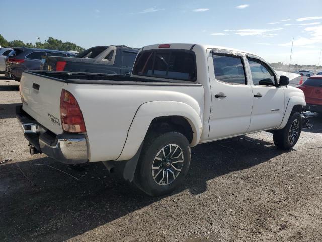 3TMJU62N25M007332 - 2005 TOYOTA TACOMA DOUBLE CAB PRERUNNER WHITE photo 3