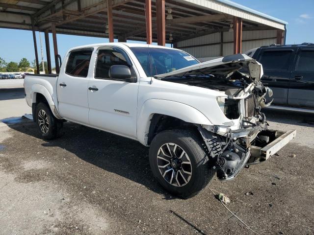 3TMJU62N25M007332 - 2005 TOYOTA TACOMA DOUBLE CAB PRERUNNER WHITE photo 4