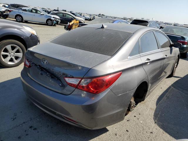 5NPEB4AC1DH795519 - 2013 HYUNDAI SONATA GLS GRAY photo 3