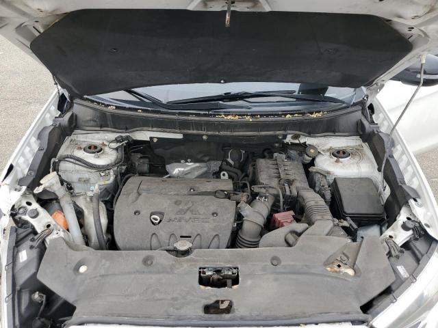 JA4AR3AU0JU005538 - 2018 MITSUBISHI OUTLANDER SPORT ES Ақ фото 12