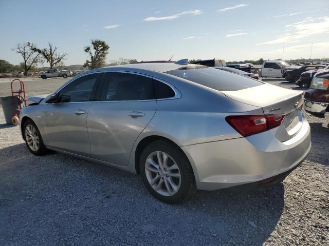 1G1ZD5ST5JF158292 - 2018 CHEVROLET MALIBU LT SILVER photo 2
