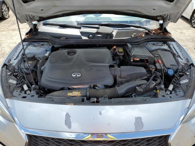 SJKCH5CP9HA015353 - 2017 INFINITI QX30 BASE Gümüş foto 11