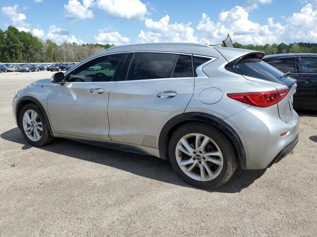 SJKCH5CP9HA015353 - 2017 INFINITI QX30 BASE Gümüş foto 2