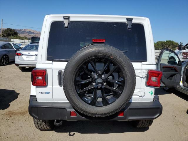 1C4JJXP61MW716865 - 2021 JEEP WRANGLER U SAHARA 4XE WHITE photo 6