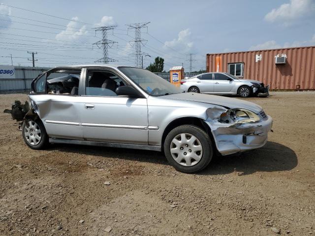 2HGEJ6617XH531614 - 1999 HONDA CIVIC BASE SILVER photo 4