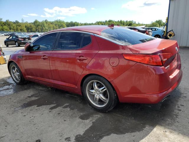 KNAGM4A73B5077387 - 2011 KIA OPTIMA LX RED photo 2