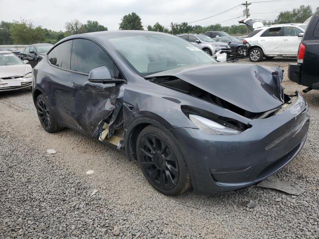 7SAYGDEE5PF860937 - 2023 TESLA MODEL Y GRAY photo 4