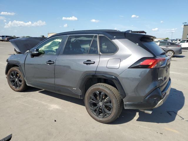 JTME6RFV5ND526359 - 2022 TOYOTA RAV4 XSE GRAY photo 2