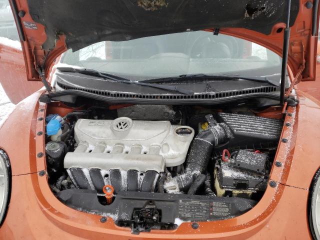 3VWRG3AG2AM033545 - 2010 VOLKSWAGEN NEW BEETLE ORANGE photo 11