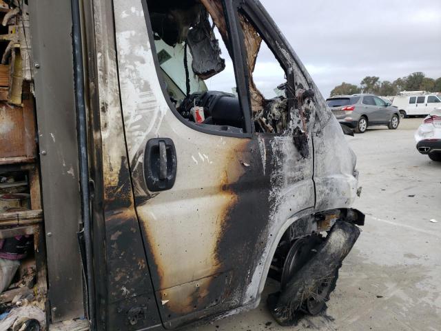 3C6TRVCG9EE126632 - 2014 RAM PROMASTER 2500 HIGH WHITE photo 9