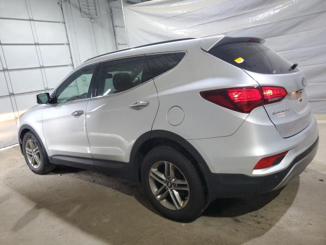 5XYZUDLB8JG513251 - 2018 HYUNDAI SANTA FE S SILVER photo 2